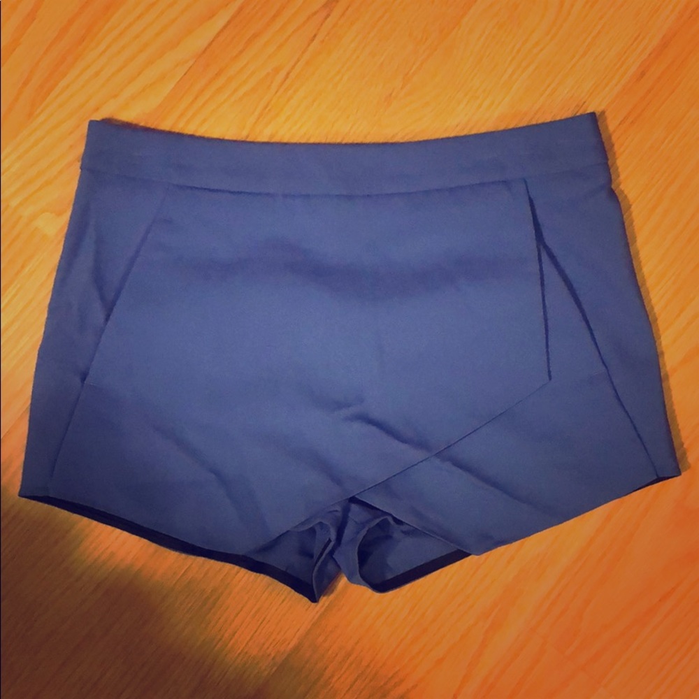 Blue skort